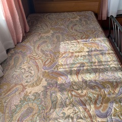 【急募】美品　シングルベッド　マットレス付き　の画像