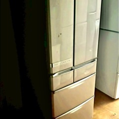 (運搬費込)(即日、深夜ok)2010年製 515ℓ‼️SHARP社 超大容量‼️ファミリー用‼️の画像