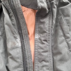 H&M　カーキアウター　サイズ12-18Mの画像