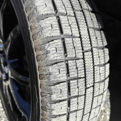15インチ（165/55R15 スタッドレス＋アルミホイル）4本 の画像