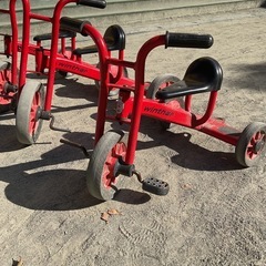 三輪車 サイズ違い まとめ売り ひとつからでもどうぞの画像