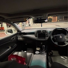 トヨタ　クラウンの画像