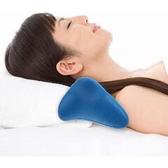 首枕 首まくら 首や肩周りリラックス ストレートネック 枕 頸部軽くなる 両方向使用 男女兼用 (ブルー)　仕入れ　問屋価格　卸価格　倒産品　まとめ買い歓迎　卸　おろし　卸し　アマゾン　amazon　引き上げ品　倒産品　ネット商材　フリマ商材　景品　コンペ　忘年会　新年会　クリスマス会　新品　未使用の画像