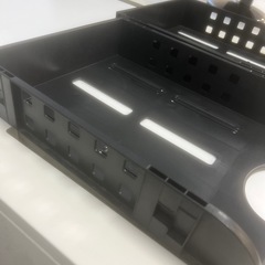 収納ボックス1つ10円の画像