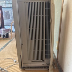 コロナ窓用エアコンの画像