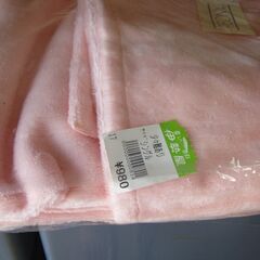 未使用　冬用シーツ（ピンク）　シングル サイズ　タグ付き　少々難あり　【ペットはいません】の画像