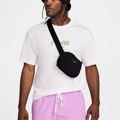 NIKE ナイキ　オーラ　クロスボディバッグ 2Lの画像