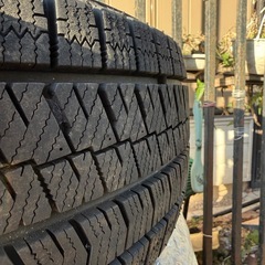 215/65/R16 20、30アルファード、ヴェルファイア、ほぼ新品！ブリヂストン　ブリザックの画像