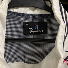 Paradiso ホワイト ナイロンジャケット LLの画像