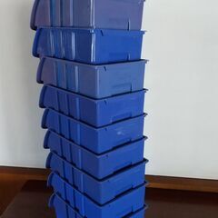 収納ボックスの画像