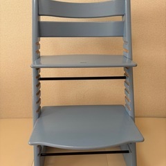 ストッケ　ベビーチェアの画像