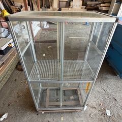 ガラス収納ケース　の画像