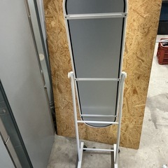💚スタンドミラー✨スリム姿見🪞キャスター付き❣️全身ミラー姿見幅37cm横35cm高さ149cm傷•汚れあり💦白ホワイトの画像