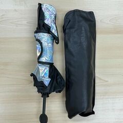 サンシェード 車 フロント レーザー 傘式 レーザー車用サンシェード レーザーフロント サンシェード 傘 サンシェード 車 フロント遮光 遮熱 UVカット紫外線遮蔽 取付簡単 折り畳み式 収納便利 収納ポーチ付き露天駐車 暑さ対策 日焼け対策 125×60cm　仕入れ　問屋価格　卸価格　倒産品　まとめ買い歓迎　卸　おろし　卸し　アマゾン　amazon　引き上げ品　倒産品　ネット商材　フリマ商材　景品　コンペ　忘年会　新年会　クリスマス会　新品　未使用の画像