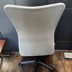 オフィスチェア 椅子 キャスター付きの画像