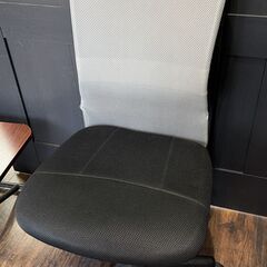 オフィスチェア 椅子 キャスター付きの画像