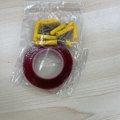 配線カバー 配線コード隠し　配線カバー モール　仕入れ　問屋価格　卸価格　倒産品　まとめ買い歓迎　卸　おろし　卸し　アマゾン　amazon　引き上げ品　倒産品　ネット商材　フリマ商材　景品　コンペ　忘年会　新年会　クリスマス会　新品　未使用の画像