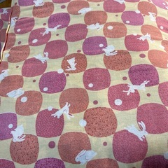 座布団　うさぎのカバー付き　差し上げますの画像