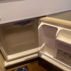 コンパクト冷蔵庫の画像