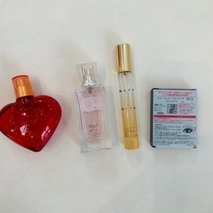 アイシャドウ　香水　ヘアミスト　4点セットの画像