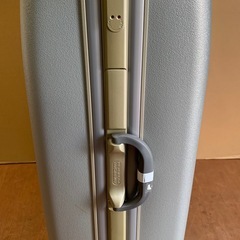 ★早い者勝ち★スーツケース・キャリーケース 大型 AMERICAN TOURISTER 鍵あり ※商品の詳しい状態とサイズは現物にてご確認ください。の画像