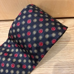 ブリオーニ　Brioni ネクタイ　イタリア製の画像