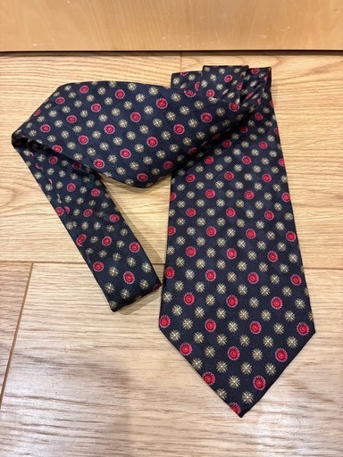 ブリオーニ　Brioni ネクタイ　イタリア製