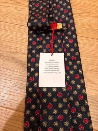 ブリオーニ　Brioni ネクタイ　イタリア製
