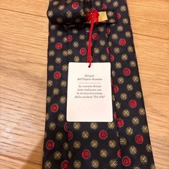 ブリオーニ　Brioni ネクタイ　イタリア製の画像