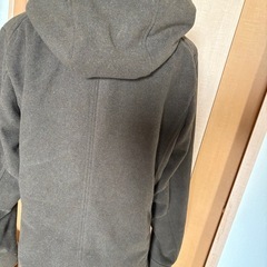 メンズ　フード付きジャケットの画像