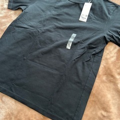 ユニクロUNIQLOクルーネックTシャツ半袖black ブラック　黒色系 ■柄デザイン 無地 ■素材 綿　コットン　100％ の画像