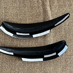 ミニクーパー　ヘッドライトバイザー　アイブロウ　ペッパーホワイトの画像