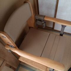 家具調介護チェアー（美品）の画像