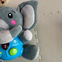 ミニルーピングと象の音が鳴るおもちゃの画像