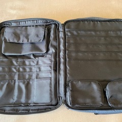 ナイロン製ブリーフケースの画像