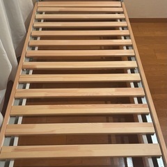 IKEAシングルベットフレームの画像