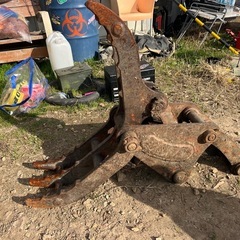 ユンボハサミ☆ユンボ☆重機☆ミニユンボ☆建機☆バックホーの画像