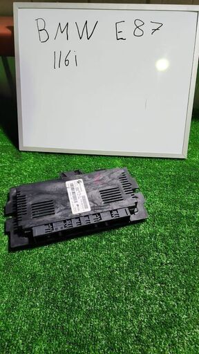 BMW E87 116i フットウェルモジュール フットスペースモジュール