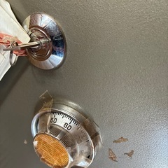 金庫　重いですの画像