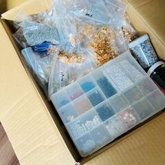 ハンドメイドパーツの画像