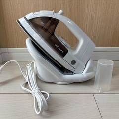 アイロン（ほぼ未使用）の画像