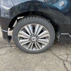 直ぐ乗れます！ホンダライフディーバ後期型！人気のブラックで外装下廻りサビ無し！程度良いです！ガッツリ整備済みで不具合無し！スタッドレス装着済み！夏タイヤアルミも付属！車検8年8月末まで！総額24万円の画像