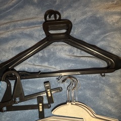 ニトリ ハンガー 大量 44本セットの画像