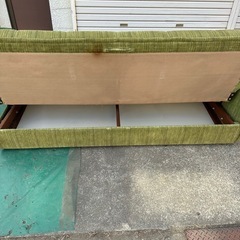 ソファーベッドの画像