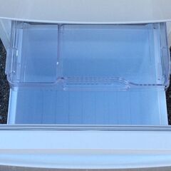 【RKGRE-610】特価！三菱/146L 2ドア冷凍冷蔵庫/MR-P15EG-W/中古品/2021年製/店頭引取推奨商品/弊社近隣配達も可の画像