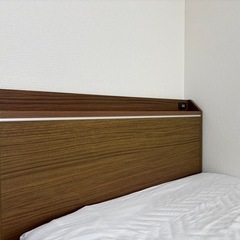 ニトリのベッド（収納あり、コンセントあり）の画像