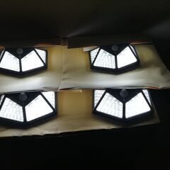 ② ソーラーライト 4個セットの画像