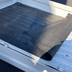荷台ゴムマットの画像