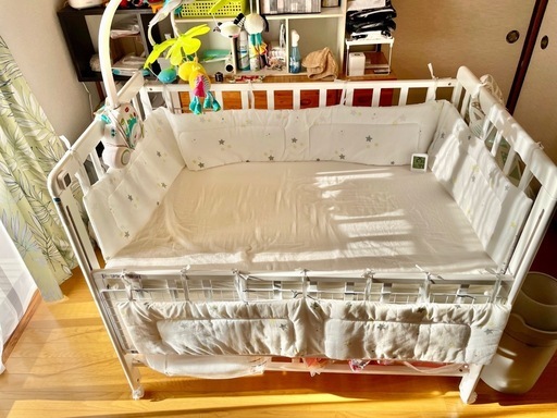 ヤトミ ベビーベッド YATOMI ヤトミ ベビーベッド（ホワイト） 販売