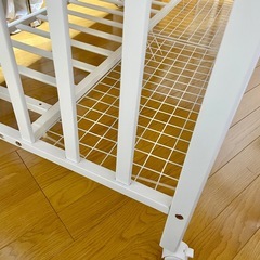 ヤトミ　ベビーベッド（ホワイト）の画像